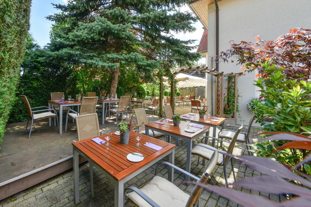 Mayers Waldhorn - Zwischen Reutlingen Und Tuebingen Kusterdingen ภายนอก รูปภาพ
