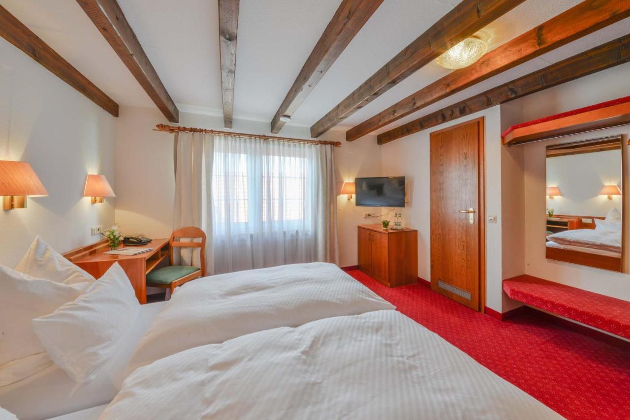 Mayers Waldhorn - Zwischen Reutlingen Und Tuebingen Kusterdingen ภายนอก รูปภาพ